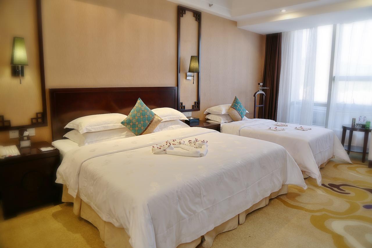 שנג'ן Royal Century Hotel מראה חיצוני תמונה