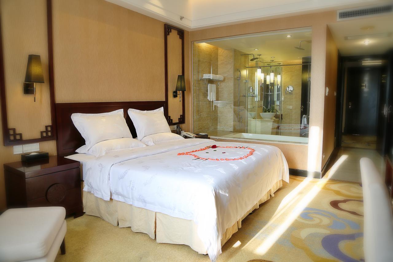 שנג'ן Royal Century Hotel מראה חיצוני תמונה