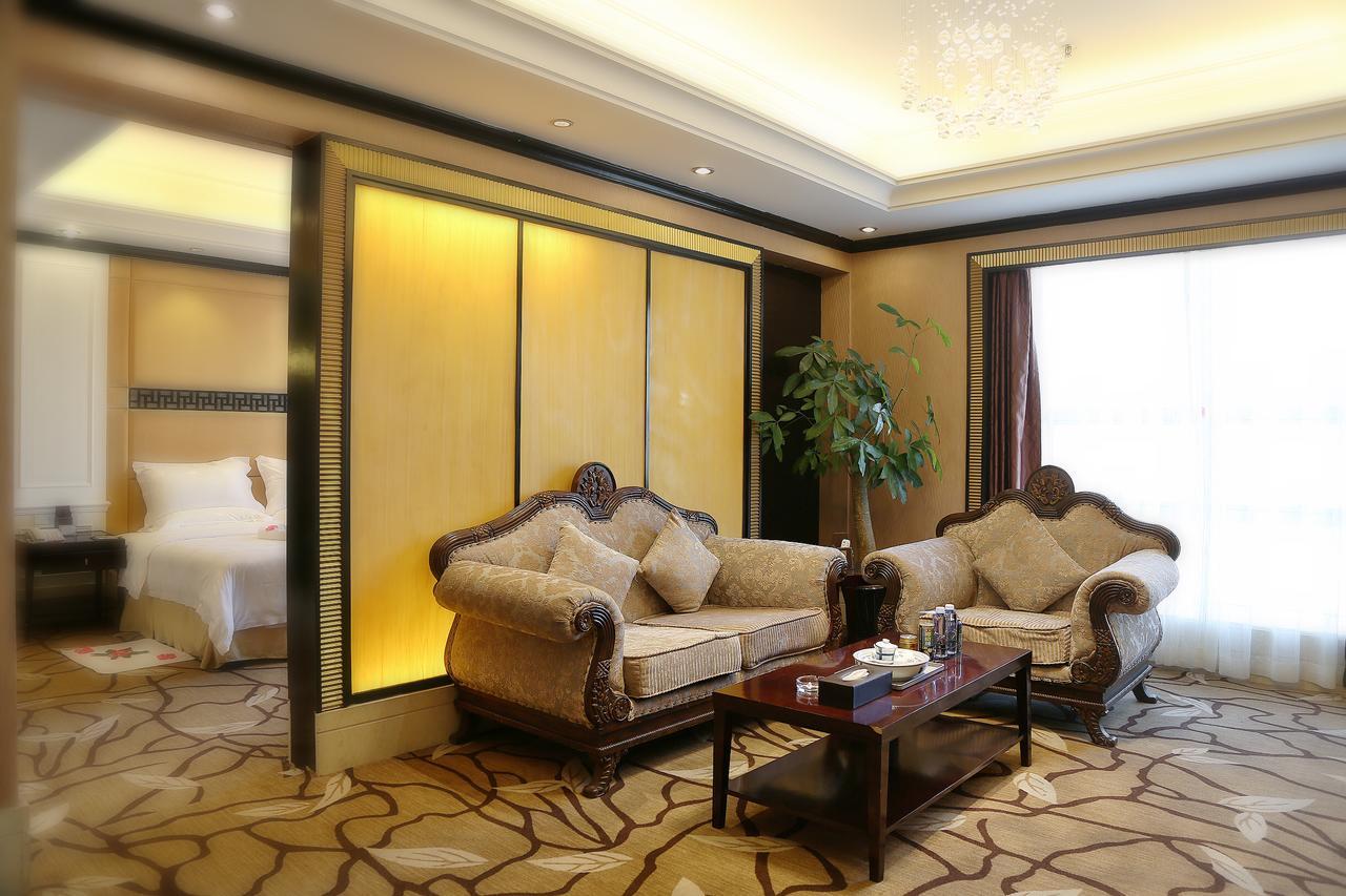 שנג'ן Royal Century Hotel מראה חיצוני תמונה