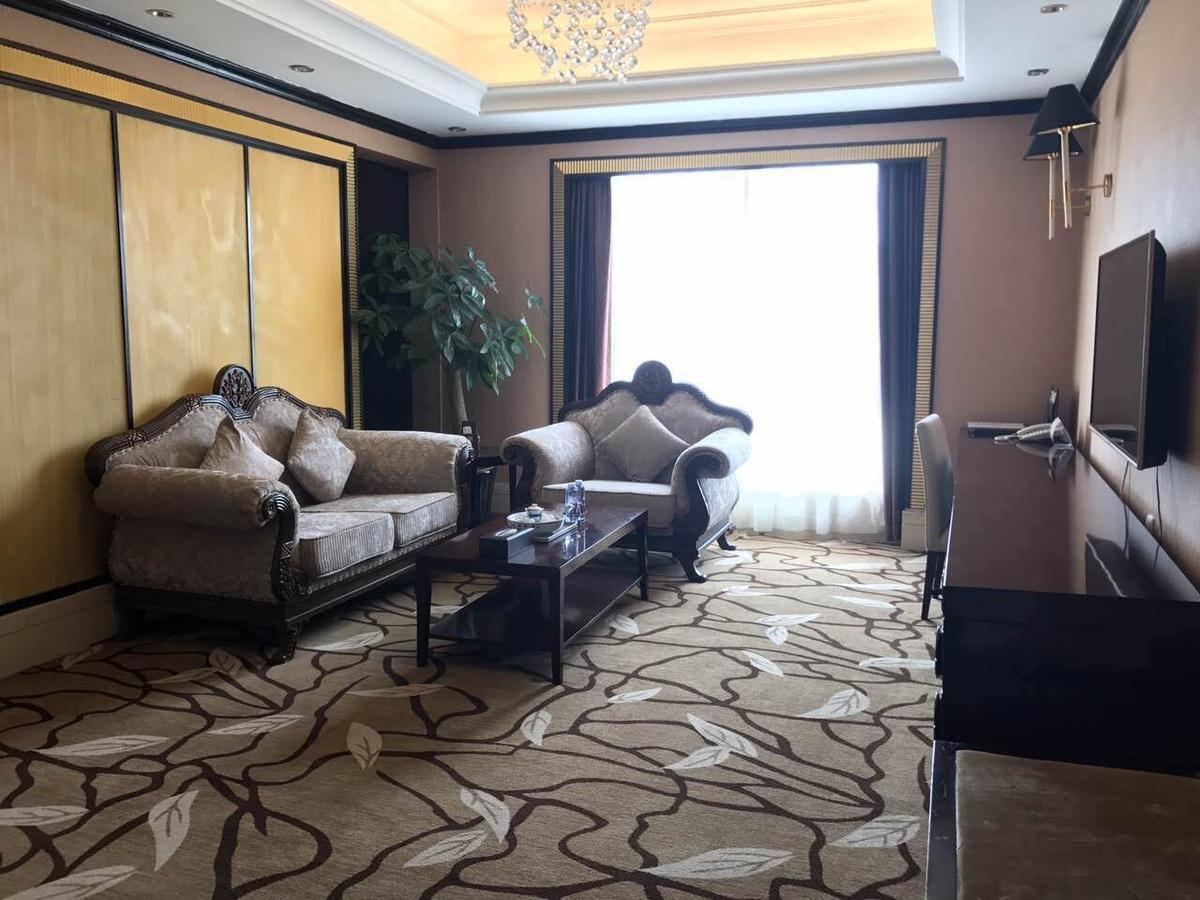 שנג'ן Royal Century Hotel מראה חיצוני תמונה